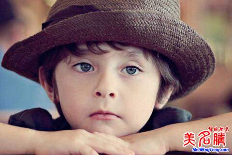 狗年計(jì)姓寶寶最新起名 好聽、新穎